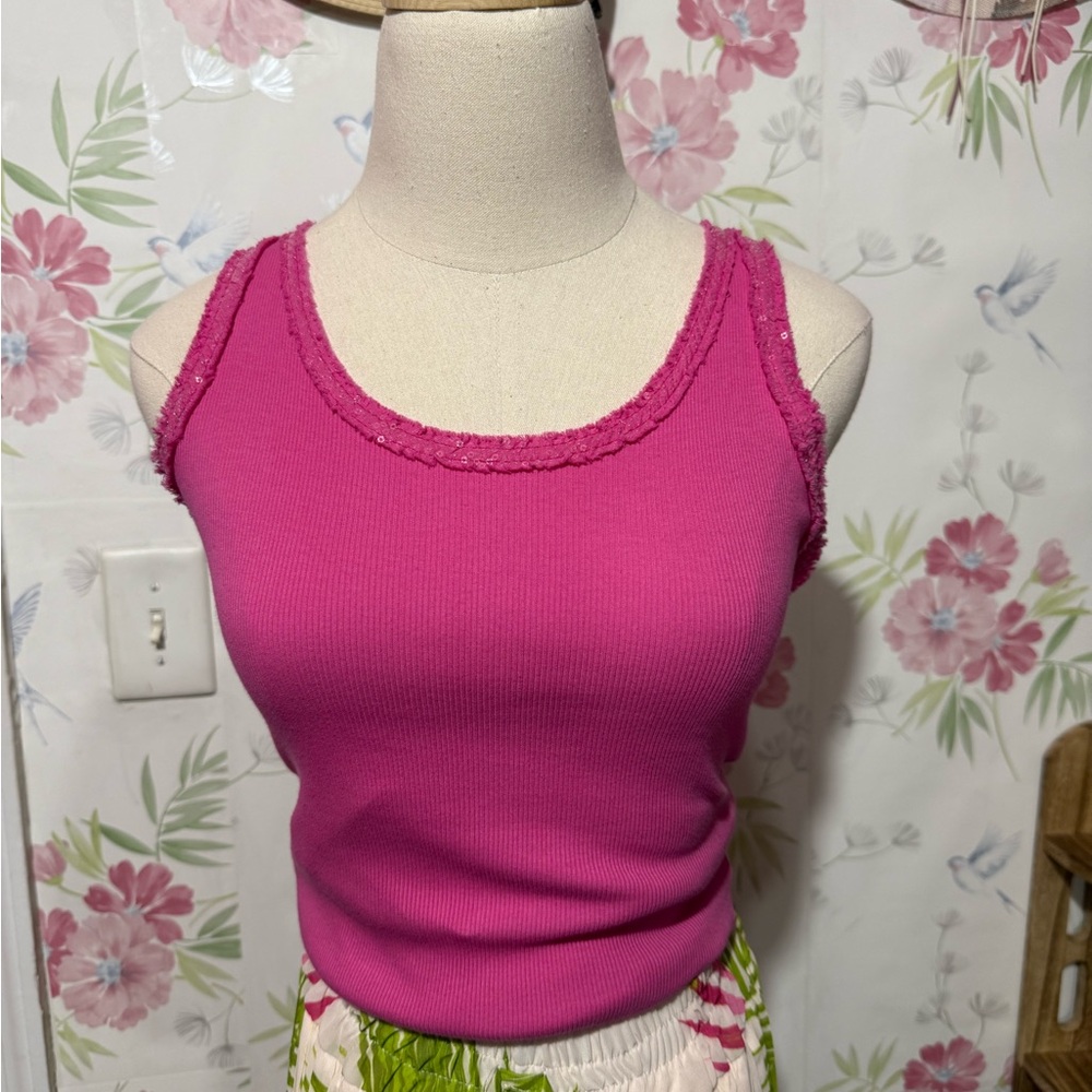 Women's Pink Sleeveless Top